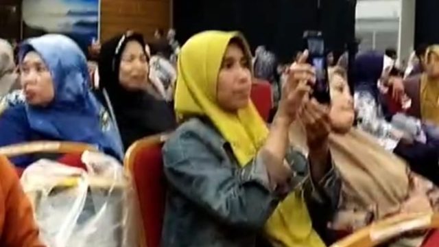 Rapat bulanan sebelum WPON menipu nasabahnya